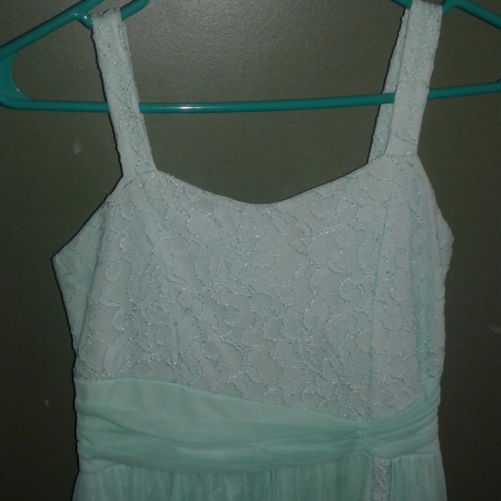 Dress never worn but tag was removed